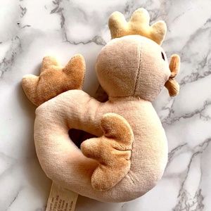 MIYIM Organic Baby Chicken Rattle